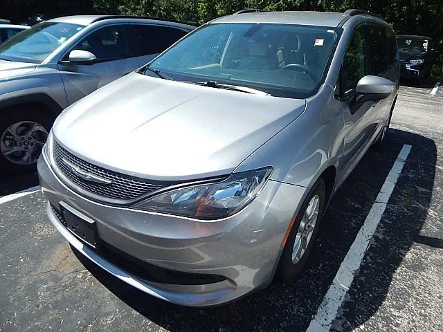 Silver 2021 Chrysler Voyager LXI for sale in Kansas City, MO