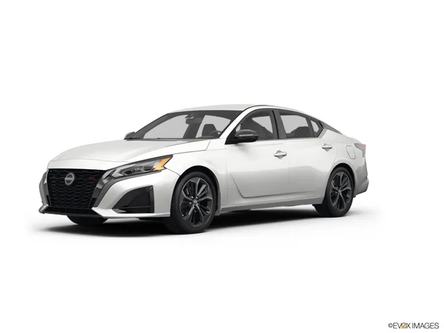 2024 Nissan Altima SR's photo
