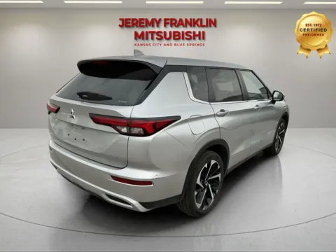 Another view of 2024 Mitsubishi Outlander SE for sale in Kansas City, MO at Jeremy Franklin Mitsubishi