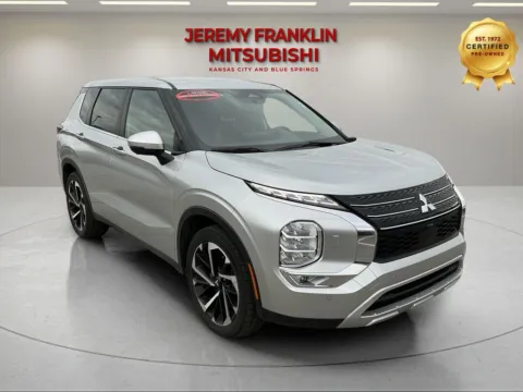 Silver 2024 Mitsubishi Outlander SE for sale in Kansas City, MO