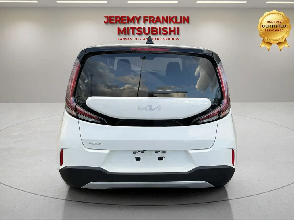 2025 Kia Soul LX - Photo 5