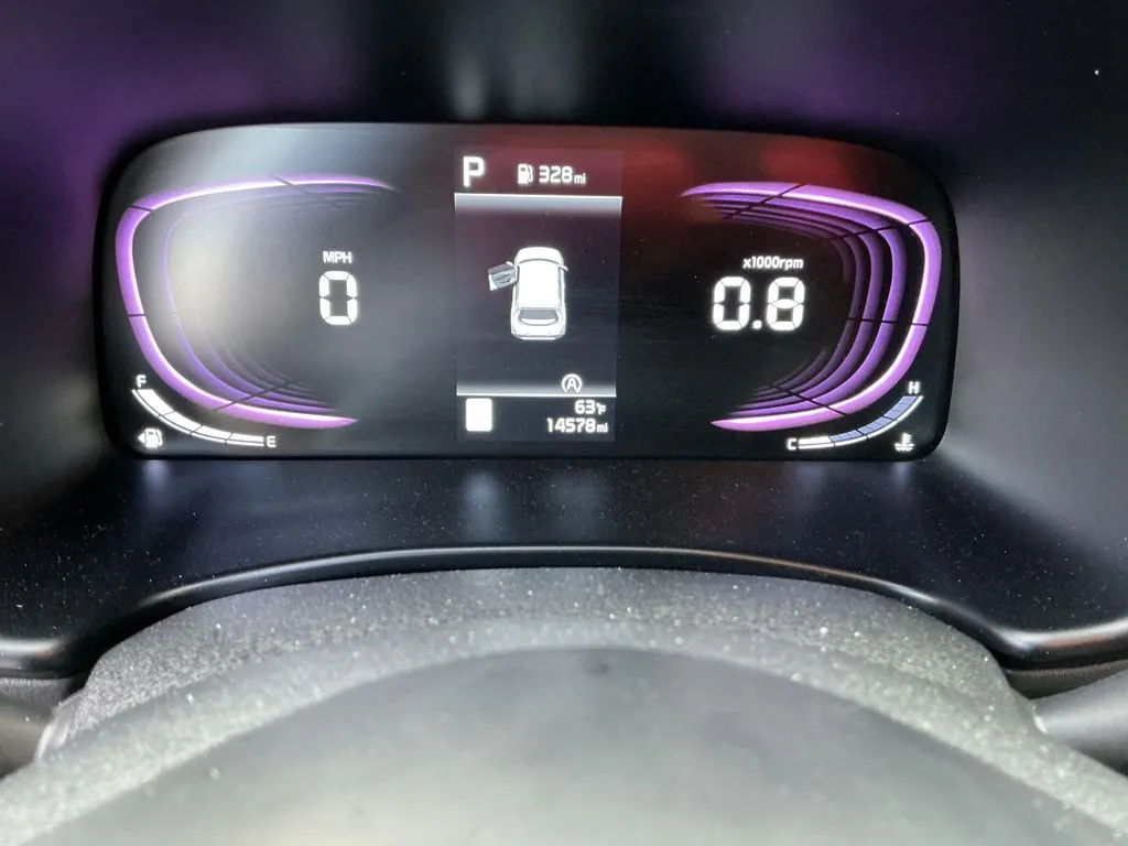 2025 Kia Soul LX - Photo 29