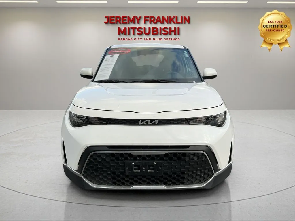 2025 Kia Soul LX - Photo 9