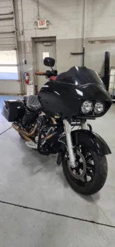 Another view of 2002 Harley-Davidson Road Glide for sale in Kansas City, MO at Jeremy Franklin Mitsubishi