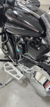 More photos of 2002 Harley-Davidson Road Glide at Jeremy Franklin Mitsubishi, MO