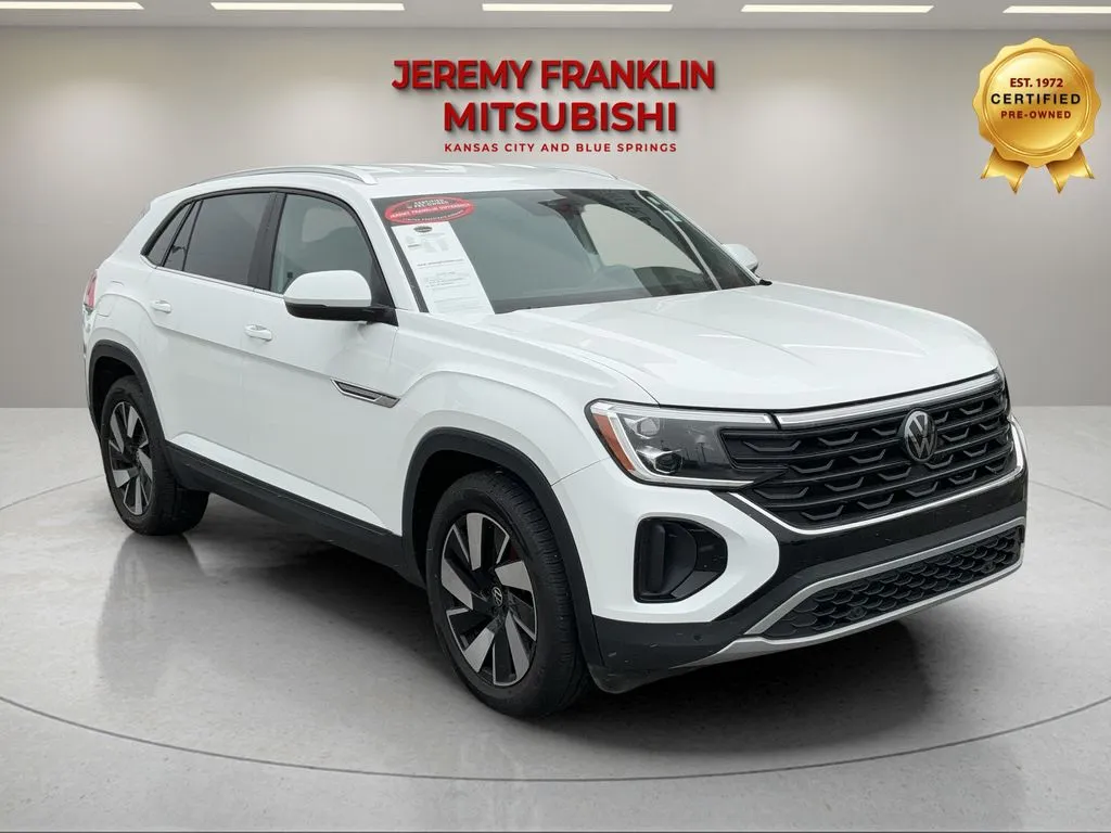 Used 2024 Volkswagen Atlas Cross Sport SE w/Tech with VIN 1V2HE2CA0RC215389 for sale in Kansas City
