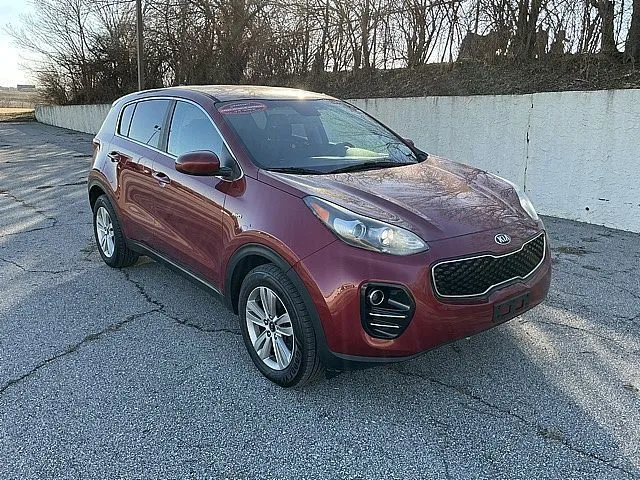 Used 2018 Kia Sportage LX with VIN KNDPMCAC6J7385845 for sale in Kansas City
