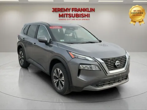 Gray 2023 Nissan Rogue SV for sale in Kansas City, MO