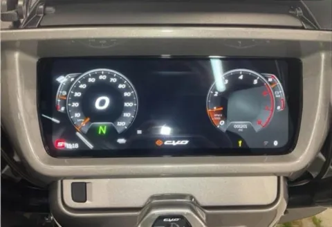 More photos of 2023 Harley-Davidson Street Glide CVO Street Glide at Jeremy Franklin Mitsubishi, MO