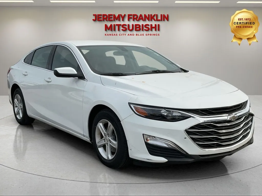 Used 2022 Chevrolet Malibu 1LS with VIN 1G1ZB5ST8NF187541 for sale in Kansas City