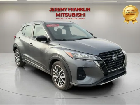 Gray 2024 Nissan Kicks SR for sale in Kansas City, MO