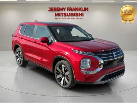 Red 2026 Mitsubishi Outlander SE for sale in Kansas City, MO