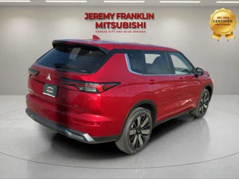 Another view of 2026 Mitsubishi Outlander SE for sale in Kansas City, MO at Jeremy Franklin Mitsubishi
