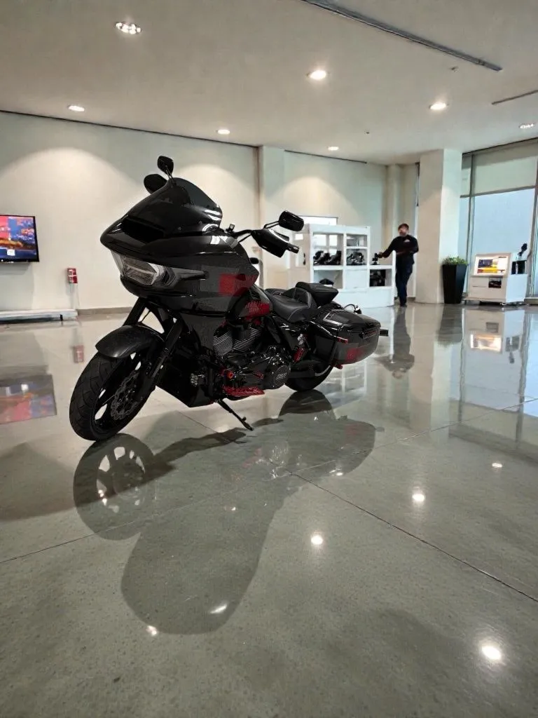 Black 2025 Harley-Davidson Road Glide CVO for sale in Kansas City, MO