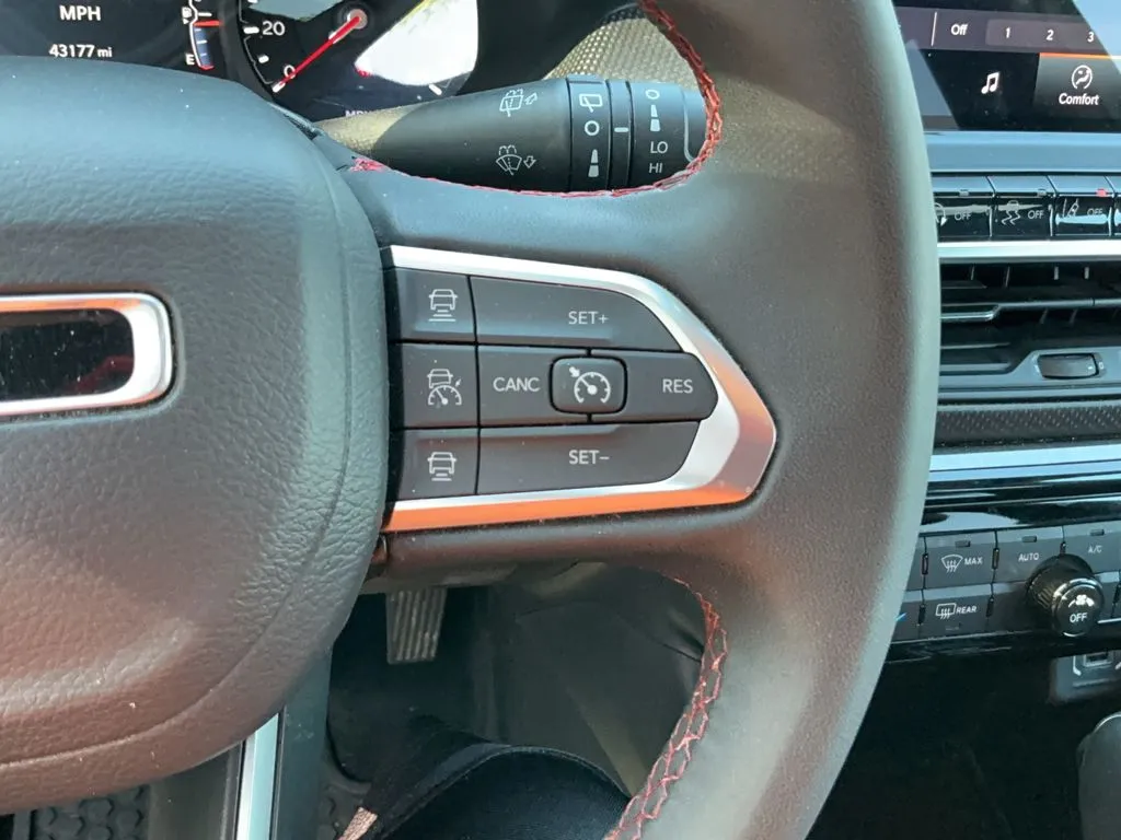 2025 Jeep Compass Trailhawk - Photo 25