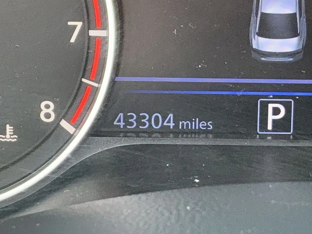 2025 Nissan Altima SV - Photo 30