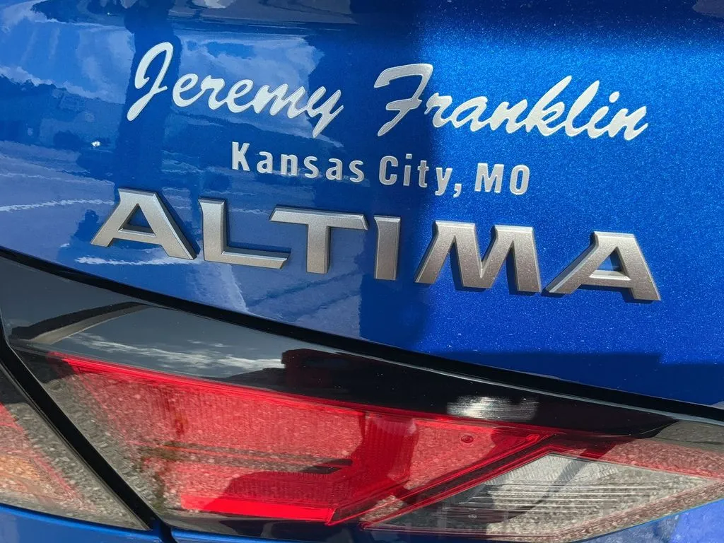 2025 Nissan Altima SV - Photo 32