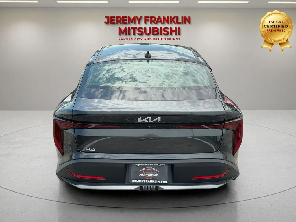 2025 Kia K4 LXS - Photo 6