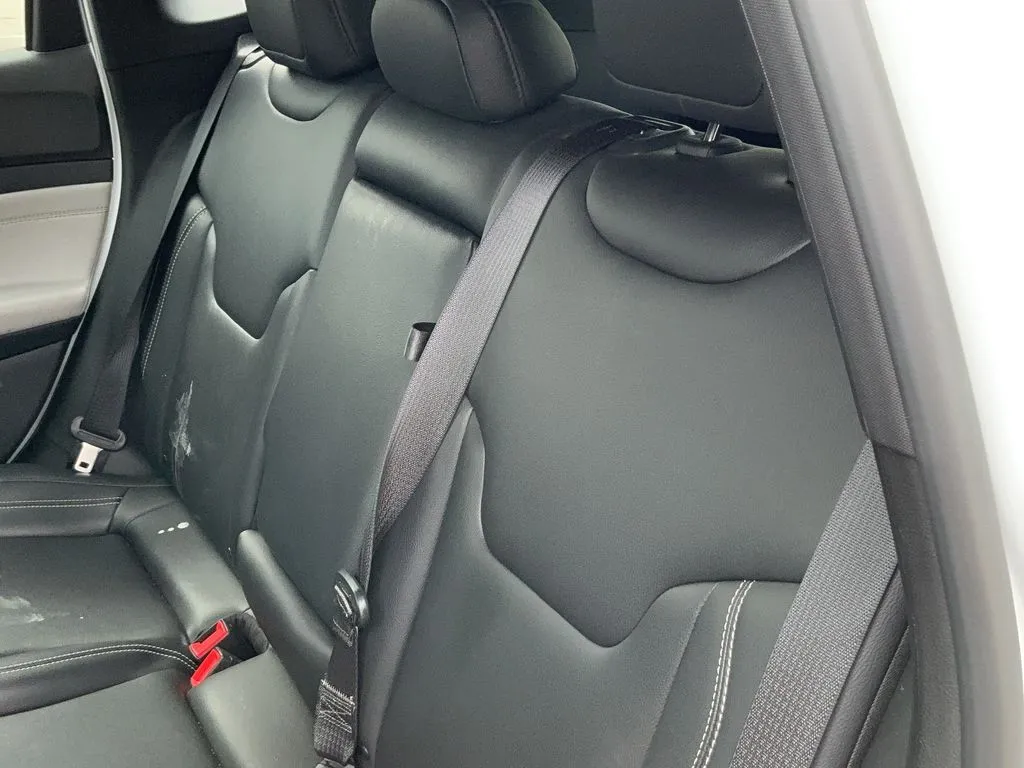 2025 Jeep Compass Limited - Photo 12