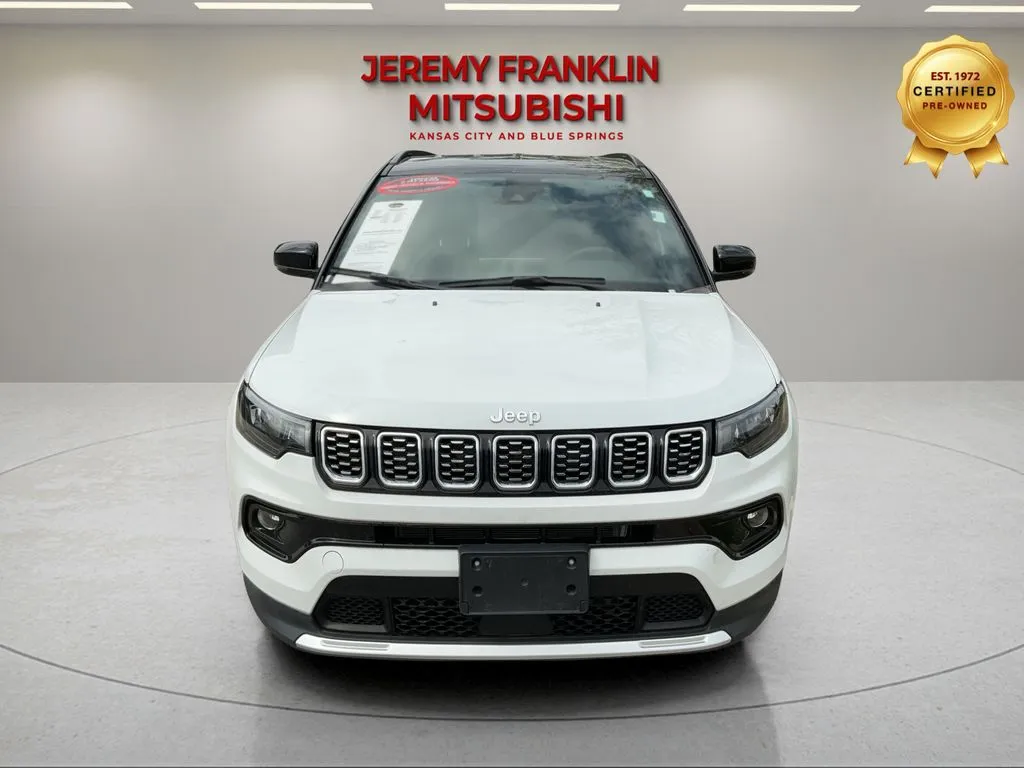 2025 Jeep Compass Limited - Photo 9