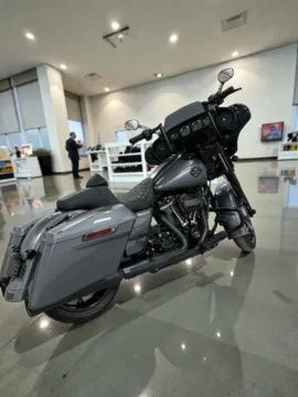 More photos of 2021 Harley-Davidson Touring Street Glide Special at Jeremy Franklin Mitsubishi, MO