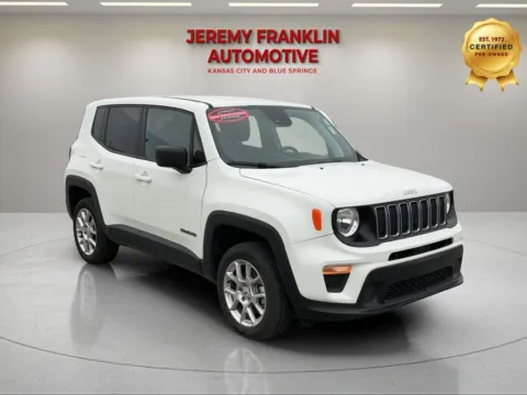 White 2023 Jeep Renegade Latitude for sale in Kansas City, MO
