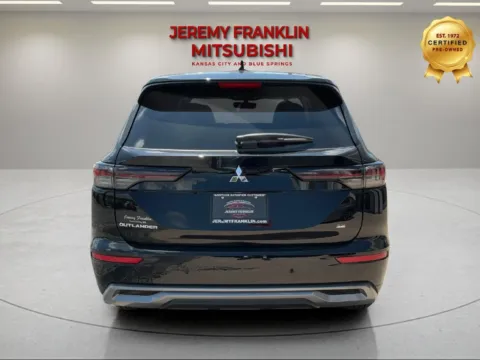 More photos of 2026 Mitsubishi Outlander SE at Jeremy Franklin Mitsubishi, MO