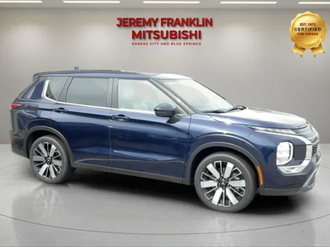 Photos of 2026 Mitsubishi Outlander SE for sale in Kansas City, MO at Jeremy Franklin Mitsubishi