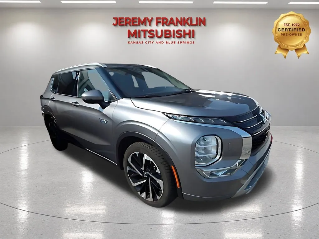 Used 2023 Mitsubishi Outlander Plug-In Hybrid SEL with VIN JA4T5VA91PZ063018 for sale in Kansas City