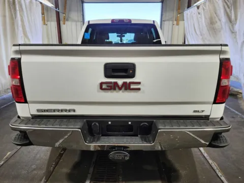 More photos of 2015 GMC Sierra 1500 SLT at Jeremy Franklin Mitsubishi, MO