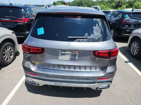 More photos of 2021 Mercedes-Benz GLB 250 at Jeremy Franklin Mitsubishi, MO