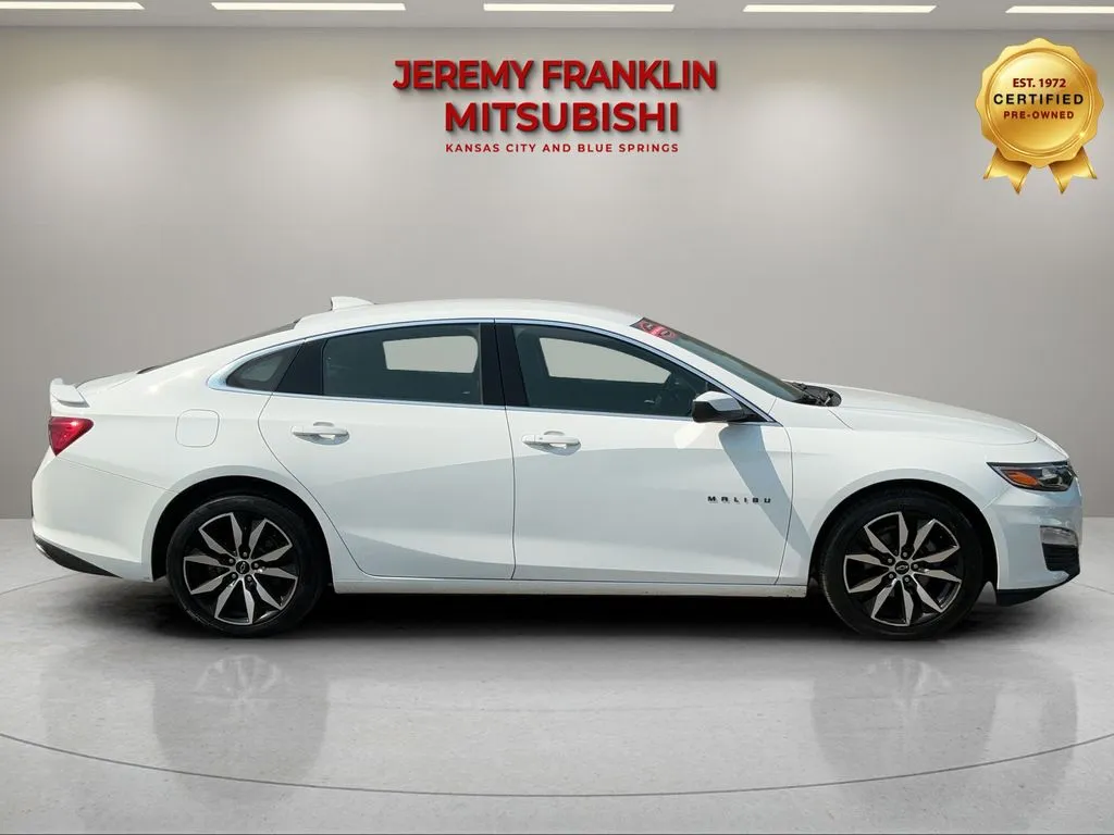 Used 2024 Chevrolet Malibu RS with VIN 1G1ZG5ST2RF114012 for sale in Kansas City