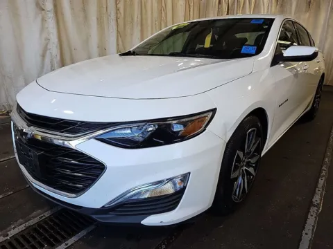 White 2024 Chevrolet Malibu RS for sale in Kansas City, MO