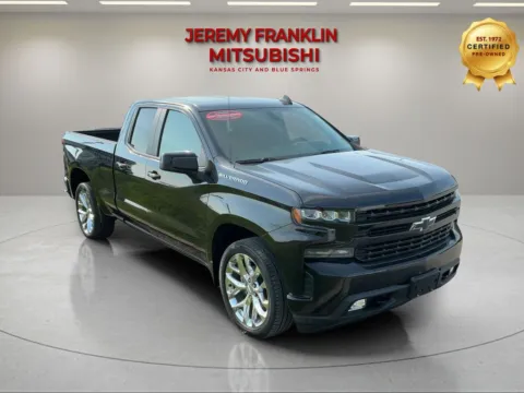 Black 2019 Chevrolet Silverado 1500 RST for sale in Kansas City, MO