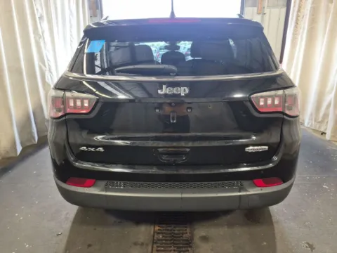 More photos of 2021 Jeep Compass Latitude at Jeremy Franklin Mitsubishi, MO