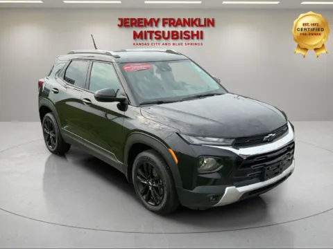 Black 2021 Chevrolet TrailBlazer LT for sale in Kansas City, MO