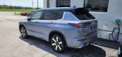 Photos of 2026 Mitsubishi Outlander PHEV SEL for sale in Kansas City, MO at Jeremy Franklin Mitsubishi
