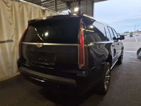 More photos of 2018 Cadillac Escalade ESV Premium at Jeremy Franklin Mitsubishi, MO