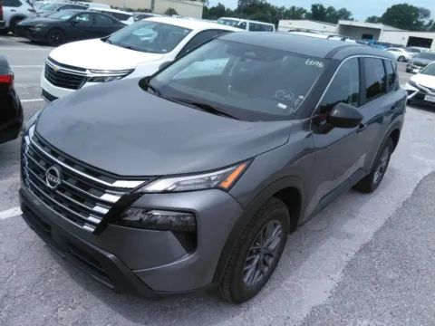 Gray 2024 Nissan Rogue S for sale in Kansas City, MO