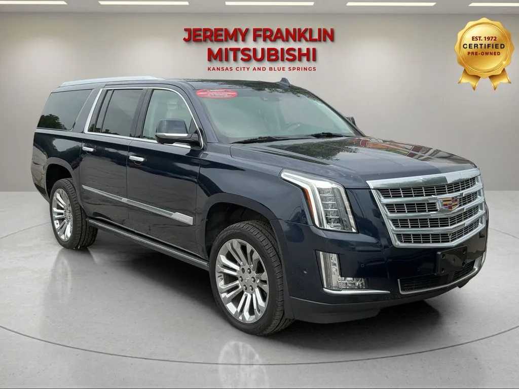 Used 2018 Cadillac Escalade ESV Premium Luxury with VIN 1GYS4JKJ9JR122632 for sale in Kansas City