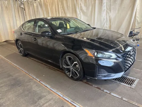 Photos of 2024 Nissan Altima 2.5 SR for sale in Kansas City, MO at Jeremy Franklin Mitsubishi