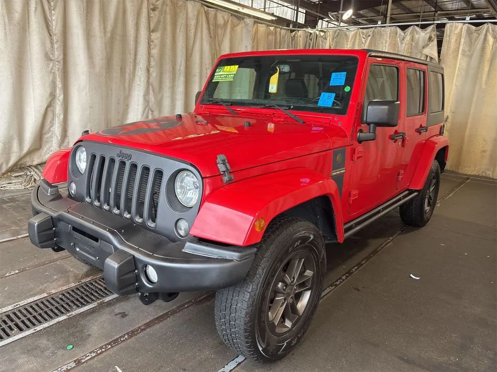 Used 2018 Jeep Wrangler JK Unlimited Freedom Edition with VIN 1C4HJWDG4JL852930 for sale in Kansas City