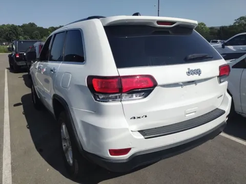 More photos of 2021 Jeep Grand Cherokee Laredo E at Jeremy Franklin Mitsubishi, MO