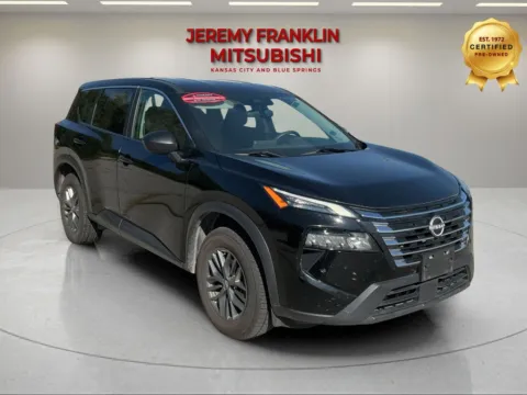 Black 2024 Nissan Rogue S for sale in Kansas City, MO