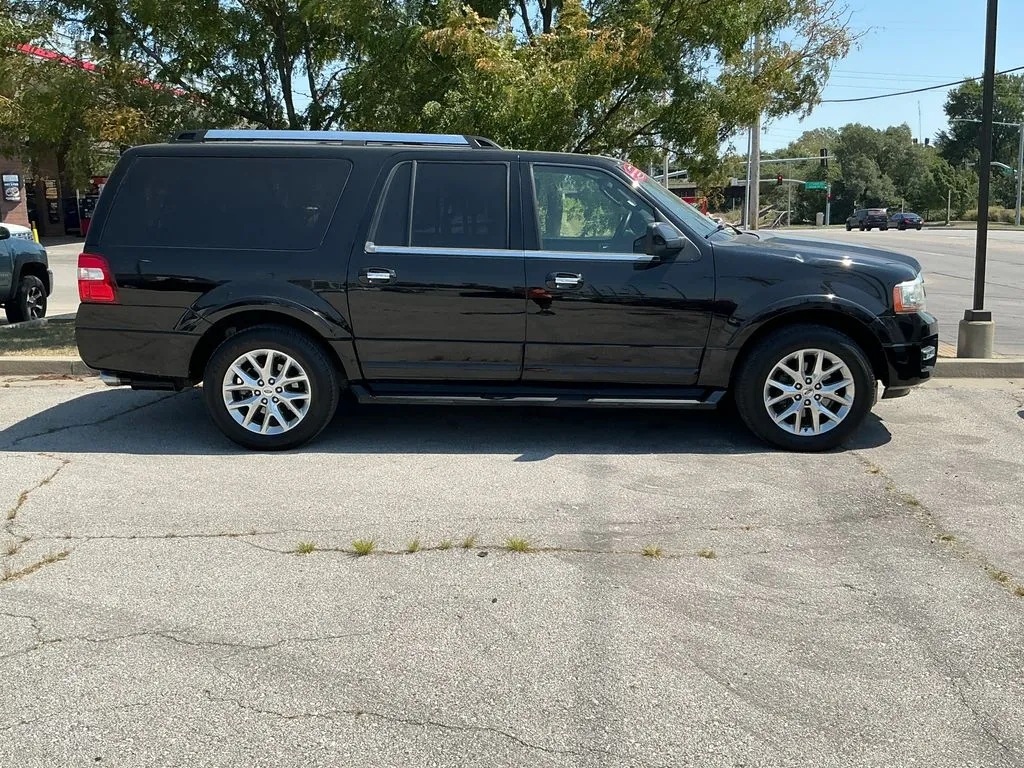 Used 2017 Ford Expedition Limited with VIN 1FMJK1KT0HEA01753 for sale in Kansas City