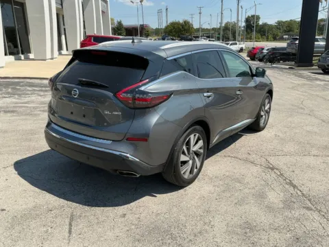 More photos of 2019 Nissan Murano SL at Jeremy Franklin Mitsubishi, MO