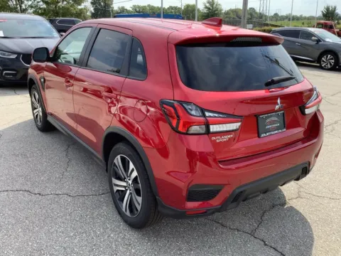 More photos of 2027 Mitsubishi Outlander Sport 2.0 ES at Jeremy Franklin Mitsubishi, MO