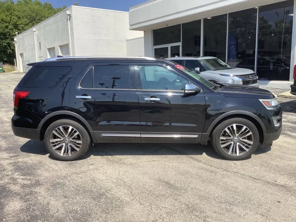 Used 2016 Ford Explorer Platinum with VIN 1FM5K8HT1GGC41429 for sale in Kansas City