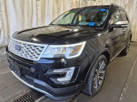 Black 2016 Ford Explorer Platinum for sale in Kansas City, MO