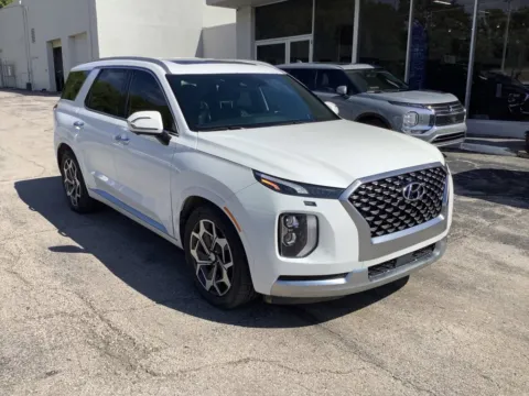 White 2021 Hyundai Palisade Calligraphy for sale in Kansas City, MO